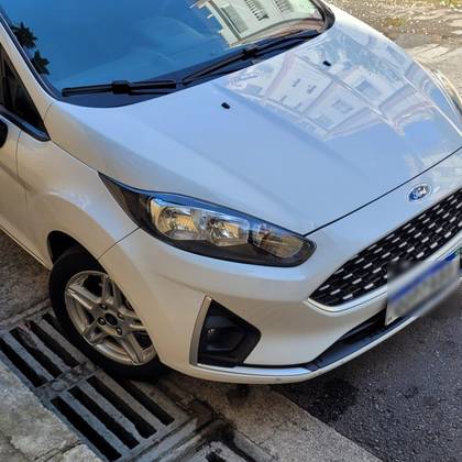 FORD FIESTA 1.6 TI-VCT FLEX SE PLUS POWERSHIFT